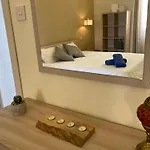 Charming Townhouse In By Assetflow Pro アパート