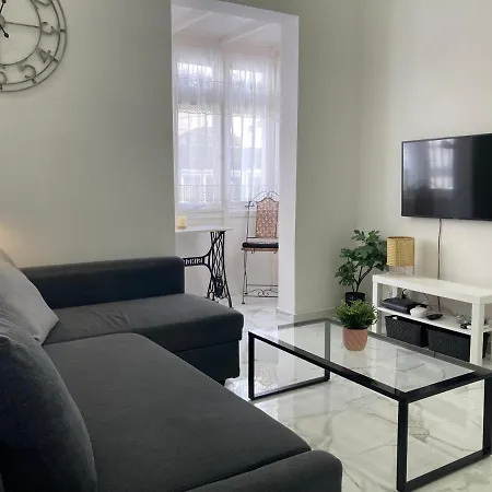 Apartmán Charming Central Townhouse In By Assetflow Pro Sliema