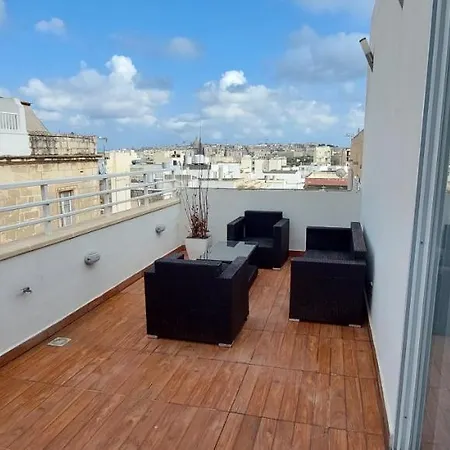 Lägenhet Charming Townhouse In By Assetflow Pro