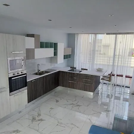 Charming Townhouse In By Assetflow Pro Sliema