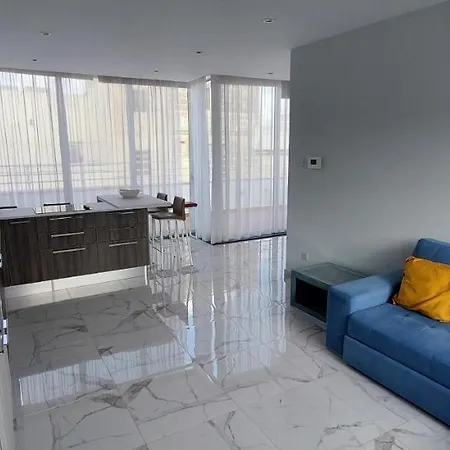 Charming Townhouse In By Assetflow Pro Lägenhet Sliema