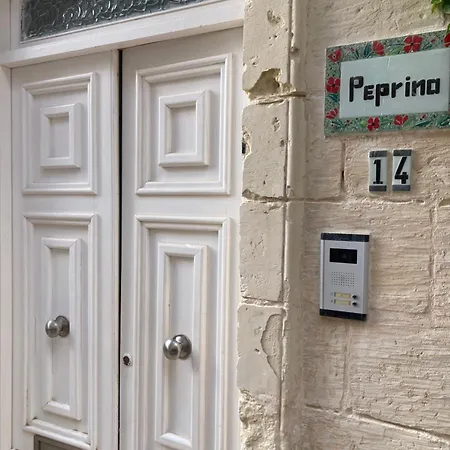 アパート Charming Townhouse In By Assetflow Pro