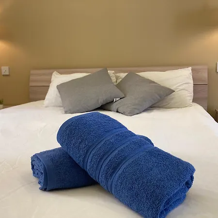 アパート Charming Townhouse In By Assetflow Pro