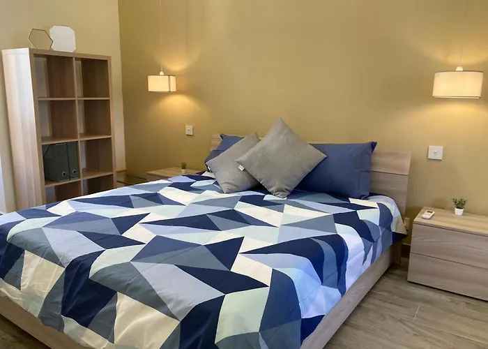 Apartment Charming Townhouse In By Assetflow Pro *