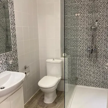 Charming Townhouse In By Assetflow Pro 公寓 *