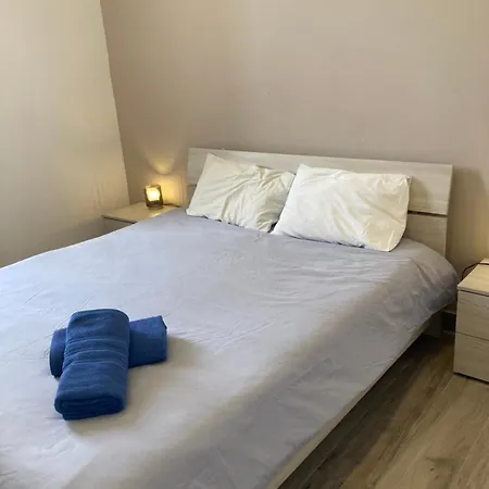 Charming Townhouse In By Assetflow Pro 公寓 *